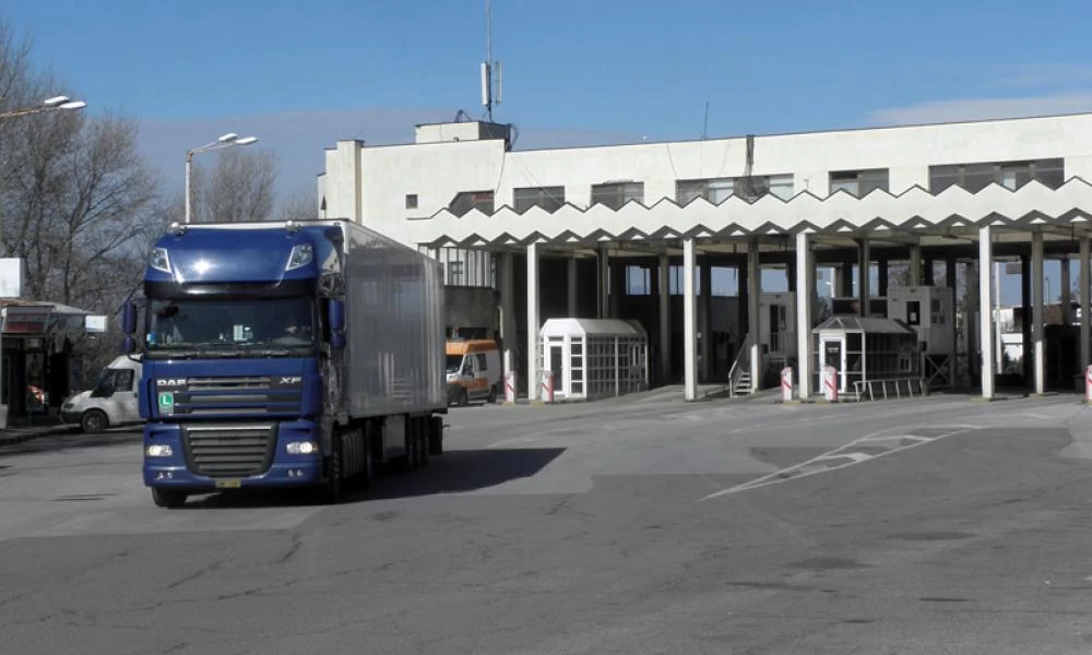 Δεν θα λειτουργεί το ηλεκτρονικό έγγραφο για την είσοδο στην Ελλάδα